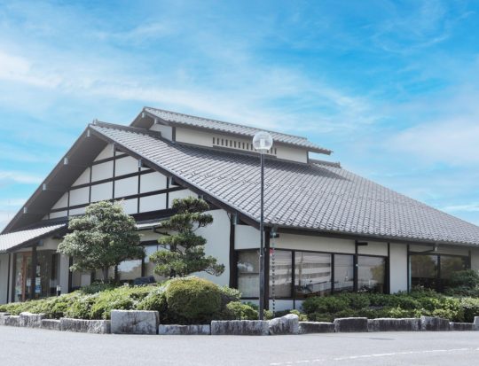 まるくに 青柳店